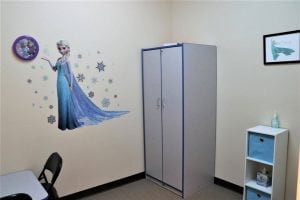 Frozen-themed therapy room designed for pediatric therapy sessions.
